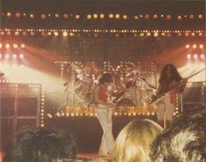 triumph-811107-15.html