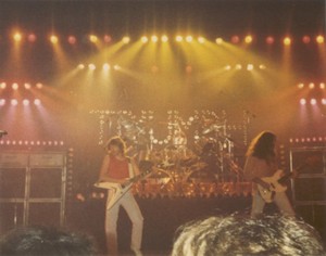 triumph-811107-17.html