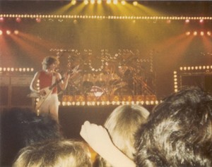 triumph-811107-26.html